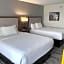 La Quinta Inn & Suites by Wyndham Milwaukee South West New Berlin