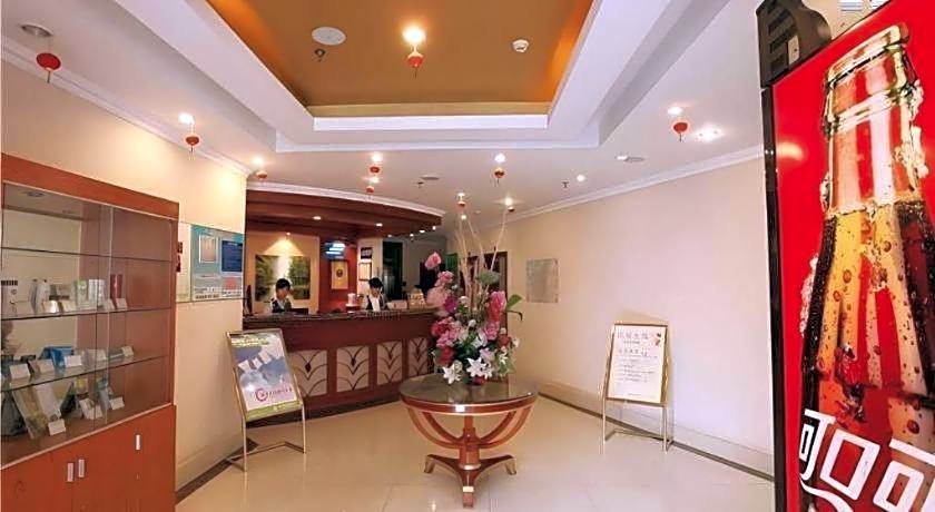 GreenTree Inn Zhenjiang Center Street No.1 Peoples Hospital Express Hotel