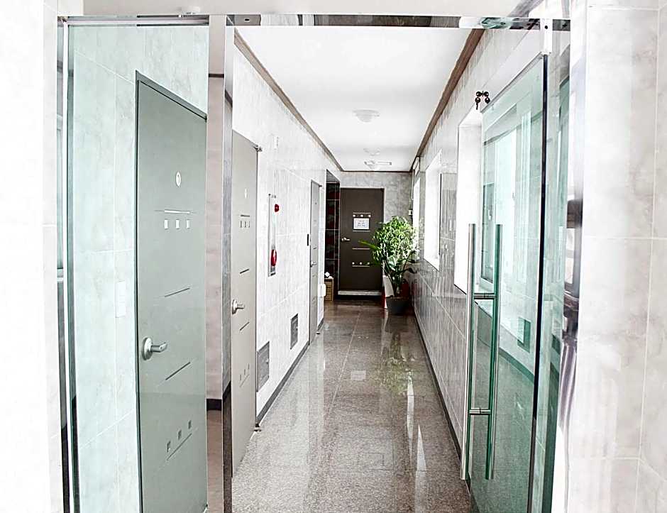 HY Choi Hostel