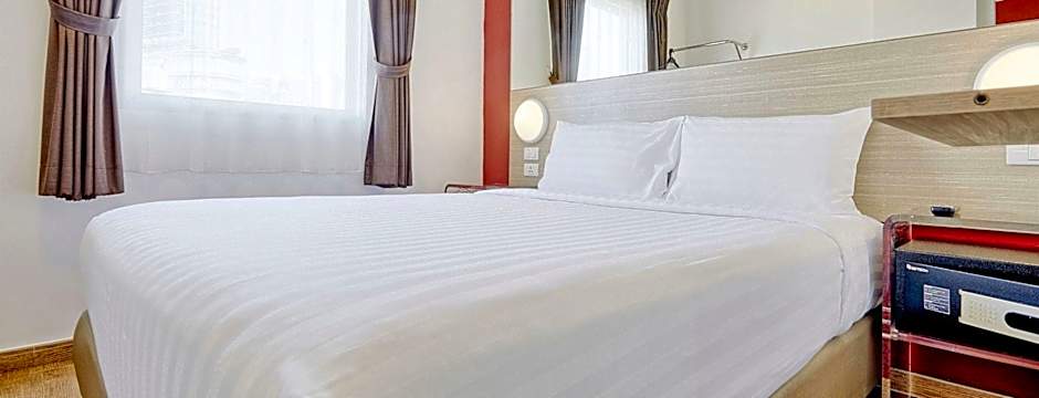 Red Planet Hotel Patong