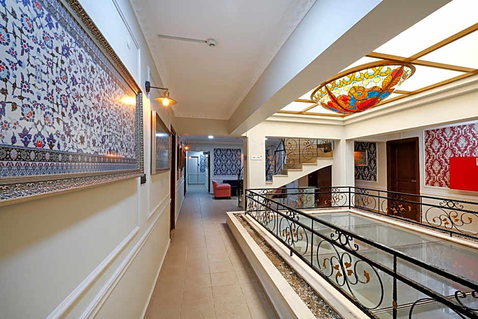 URLA PERA HOTEL