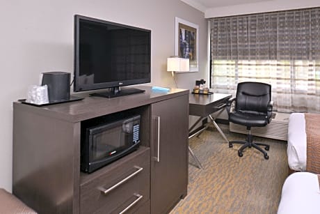 2 double beds, nonsmoking