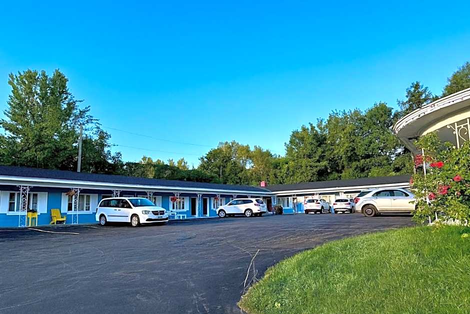 Stiles Motel Hill View