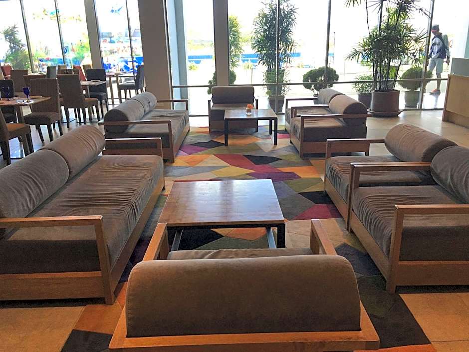 Casuarina@Meru Hotel