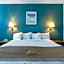 Lakeview Inns & Suites - Okotoks