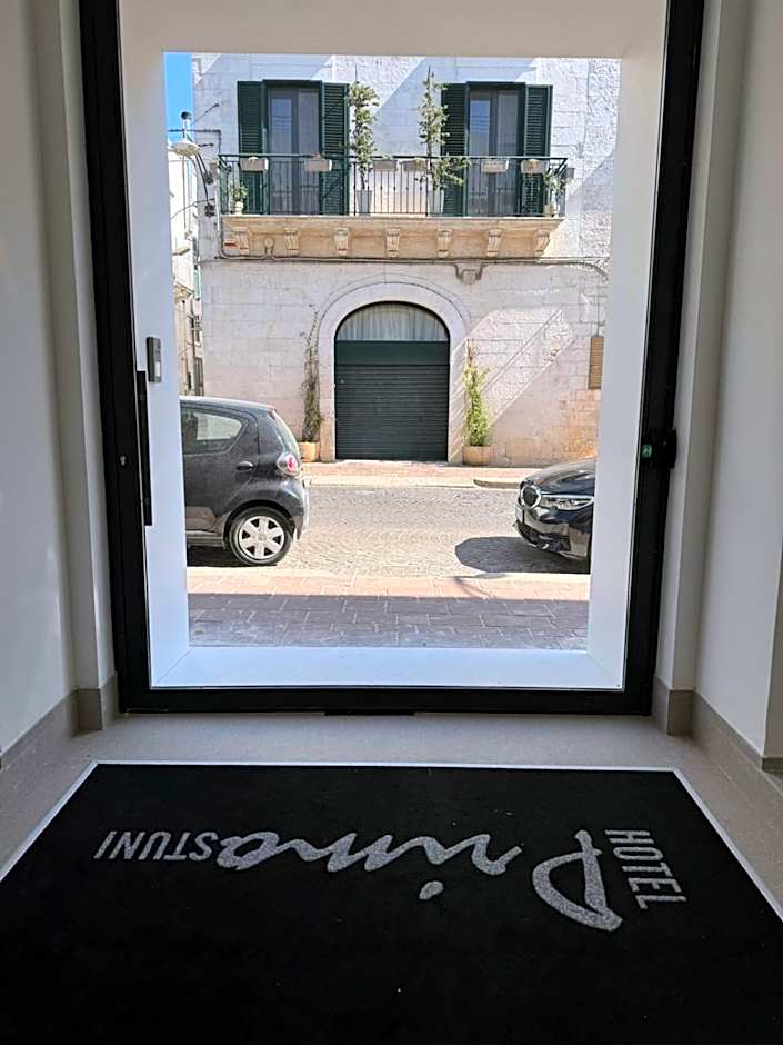 PRIMO OSTUNI HOTEL