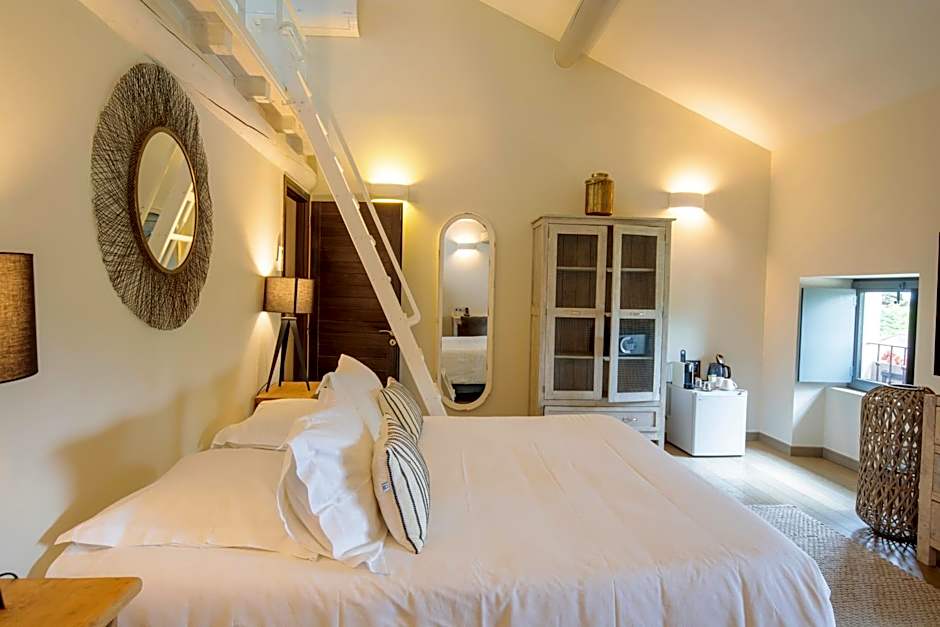 Boutique Hôtel La Villa Montesquieu & sa piscine