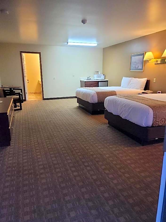 GuestHouse Inn & Suites Montesano