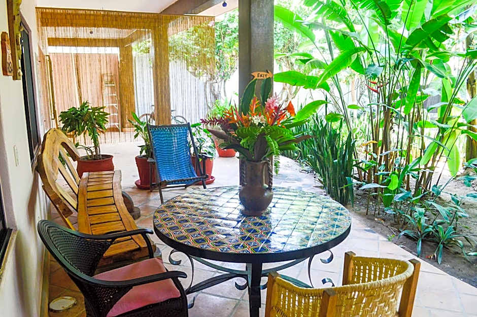 Hotel Casamar Suites