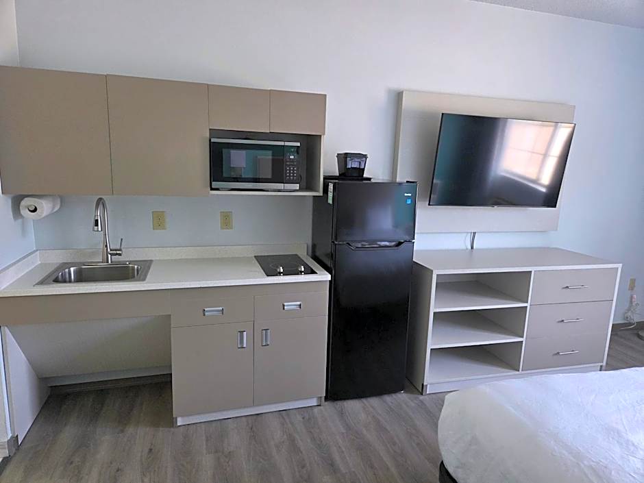 MainStay Suites LeClaire - Quad Cities