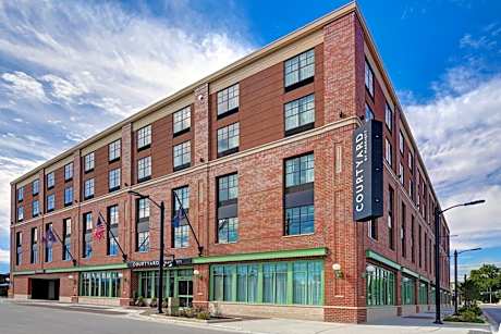 Courtyard by Marriott® Manhattan Aggieville