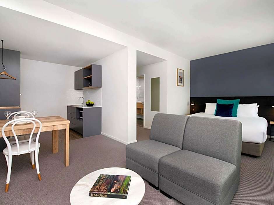 Mantra MacArthur Hotel