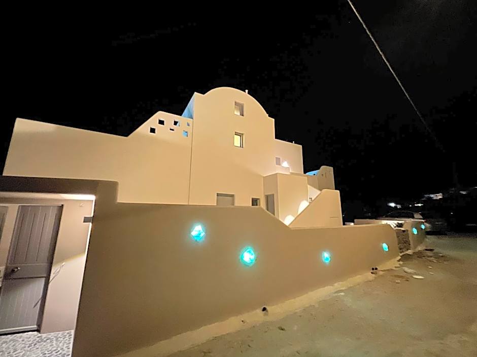 Elements Cozy Suites Pyrgos