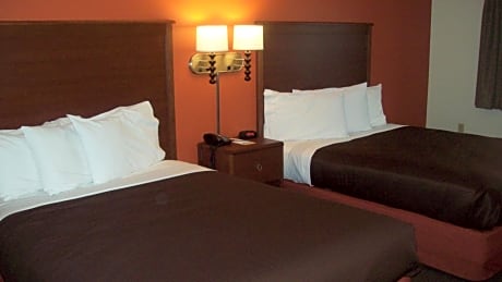 Queen Room with Two Queen Beds - Non-Smoking