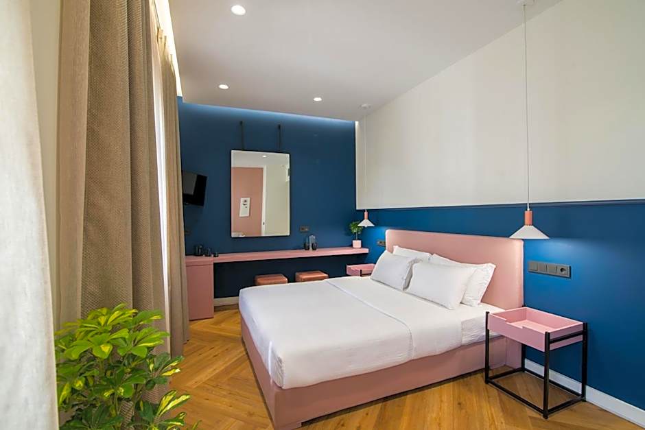 Ederlezi Zoubourlou Aparthotel