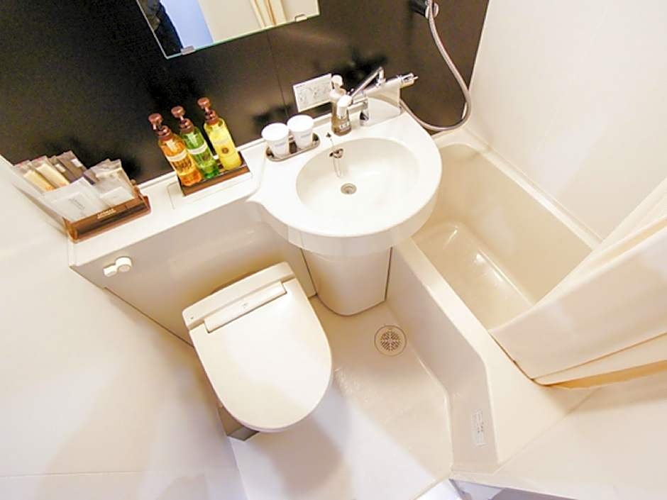 HOTEL LiVEMAX Himeji Shiyakusho Mae