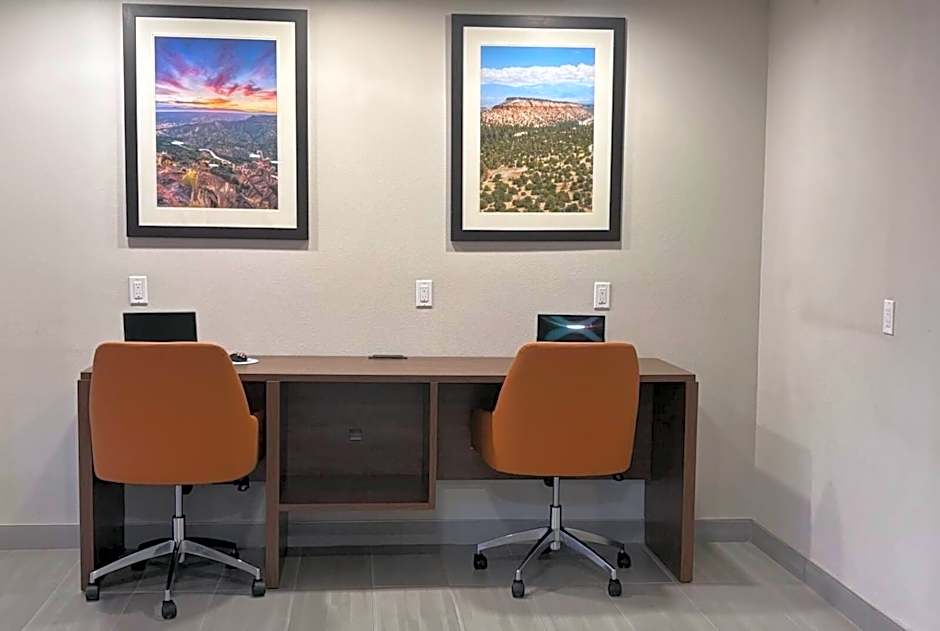 Wingate by Wyndham Los Alamos