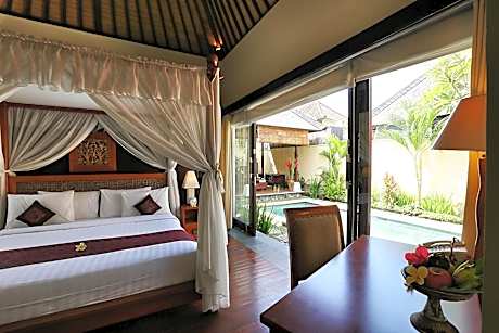 Deluxe Suite Villa with Private Pool