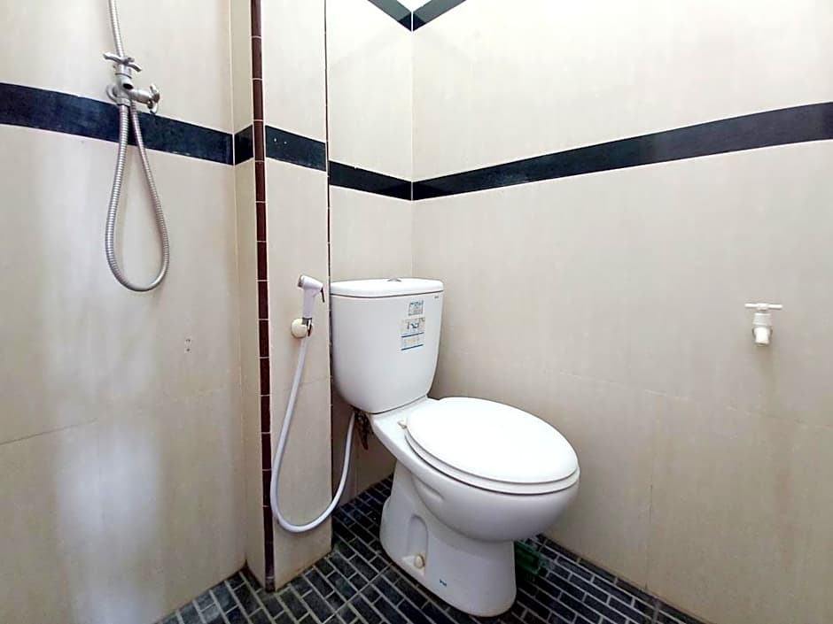 Griya Juanda Syariah near RS Dharma Husada Probolinggo Mitra RedDoorz