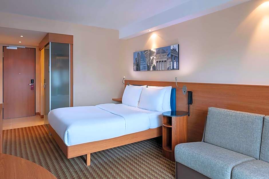 Hampton By Hilton Berlin City West