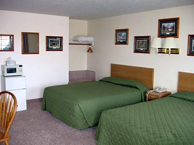 Little Bear Motel
