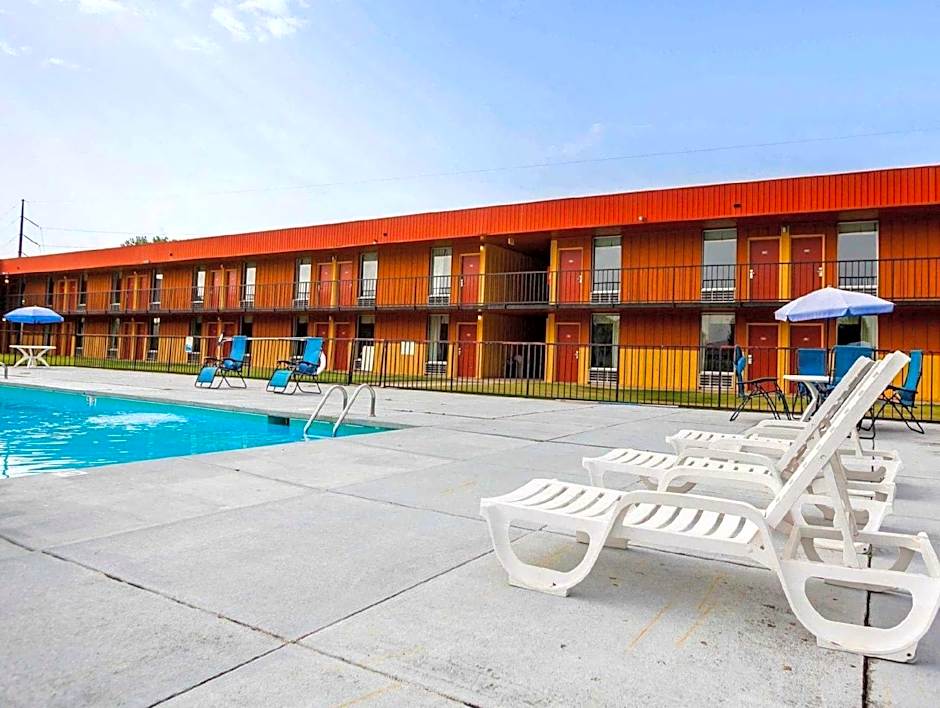 Motel 6 Hamilton, Al