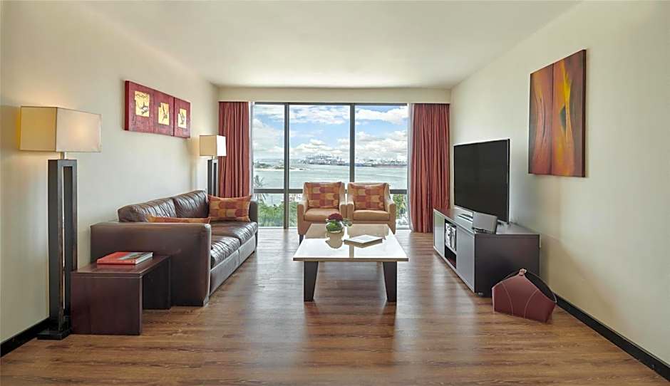 Hyatt Regency Dar es Salaam, The Kilimanjaro