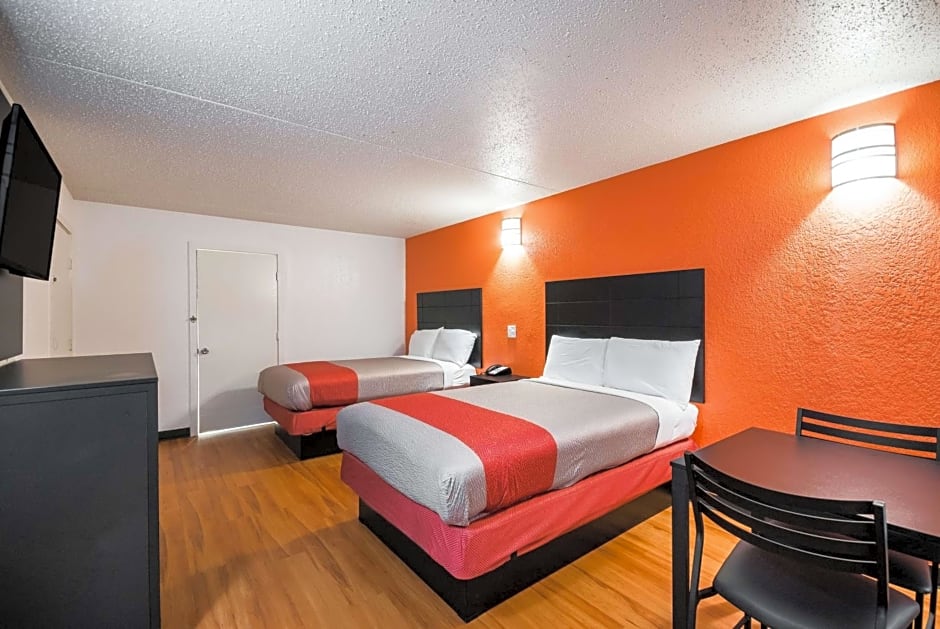 Motel 6-Houston, TX - Brookhollow
