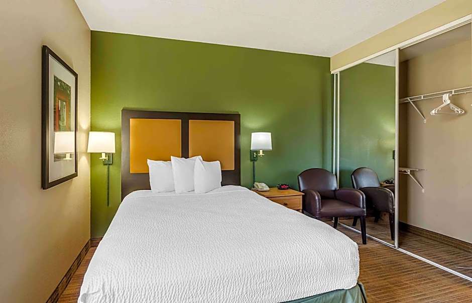 Extended Stay America Select Suites - Chicago - Vernon Hills - Lincolnshire