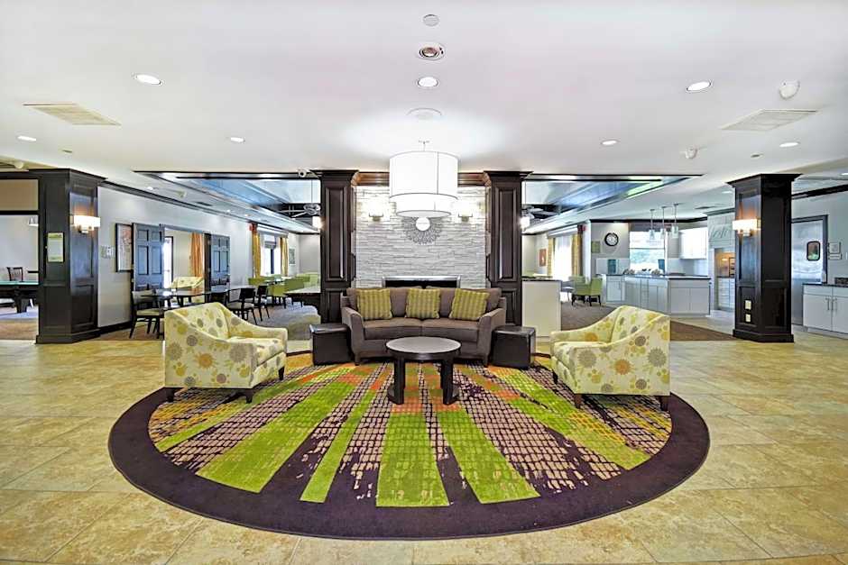 Homewood Suites by Hilton Atlanta-Galleria/Cumberland – Atlanta, GA