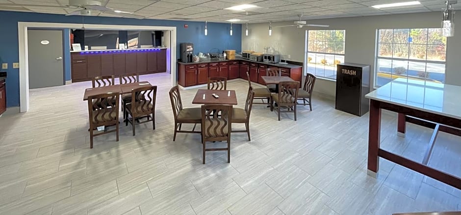 Baymont by Wyndham Adairsville