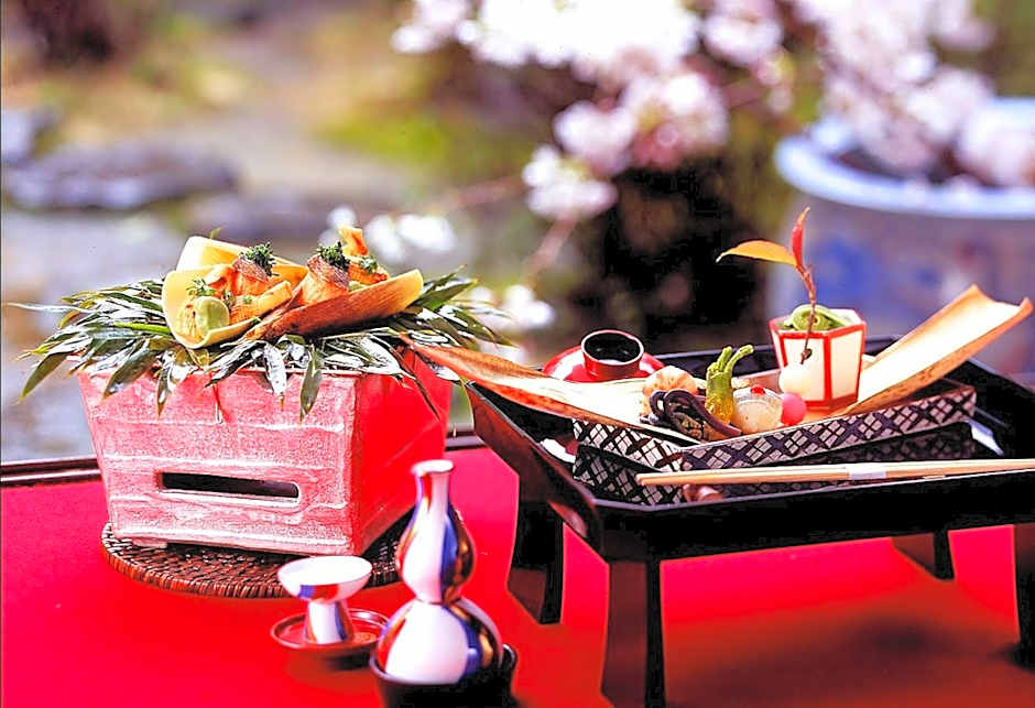 Kinosaki Onsen Nishimuraya Honkan