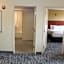 Country Inn & Suites by Radisson, Crystal Lake, IL