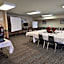 Super 8 by Wyndham Swan River MB