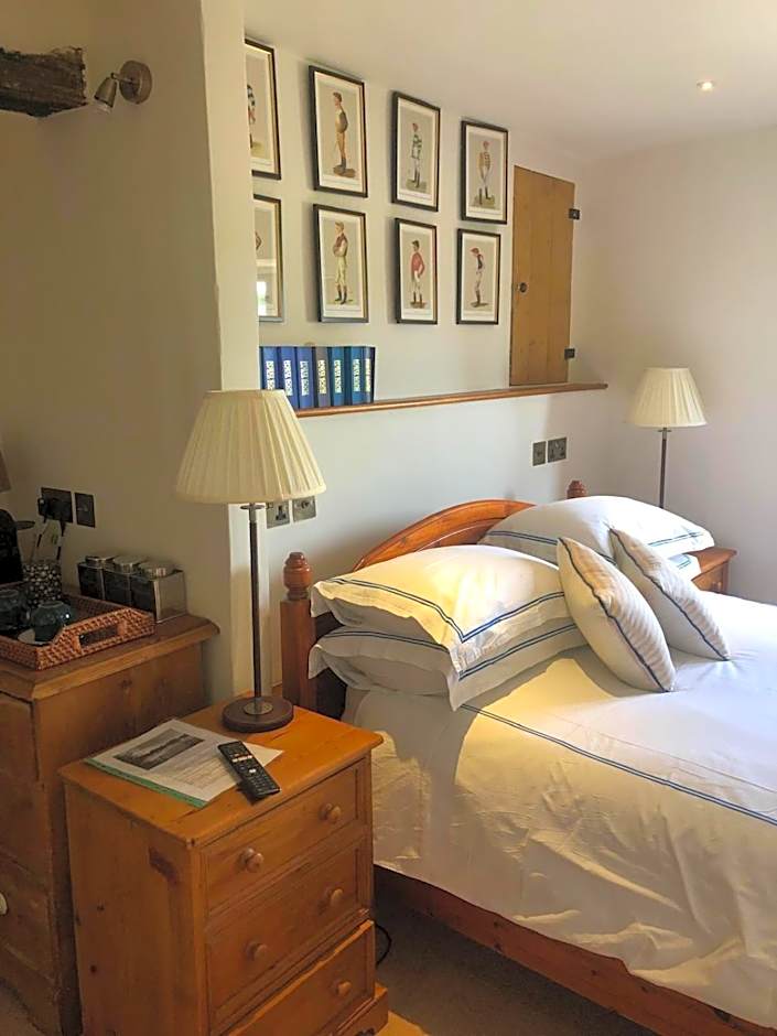 Astwell Mill Private accommodation near Silverstone