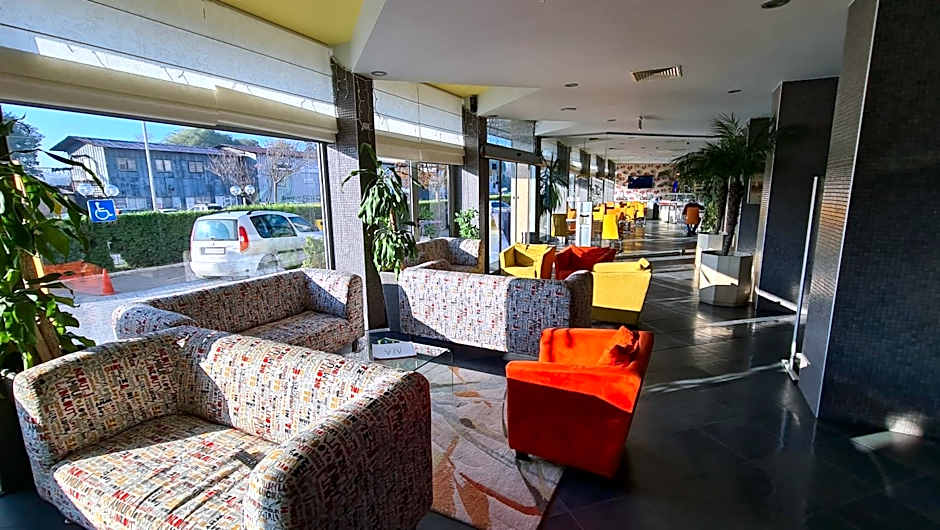 Aqua Hotel