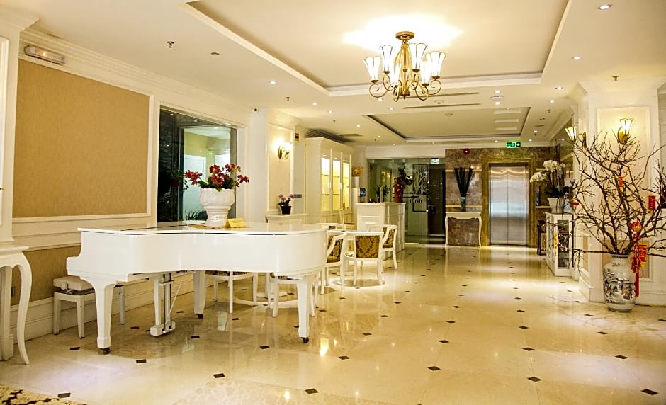 City Bay Palace Hotel