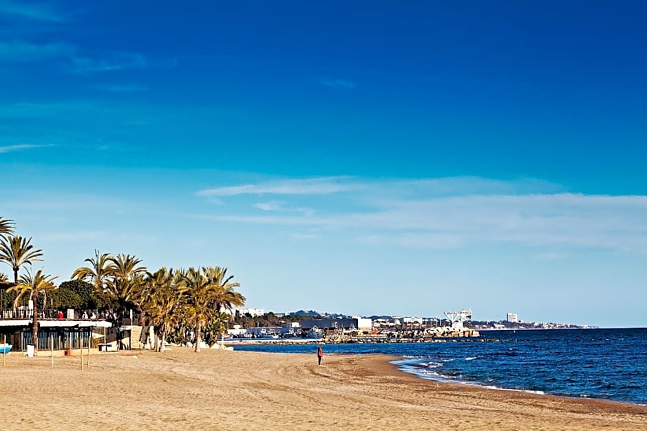 Ã“bal Hotel Marbella