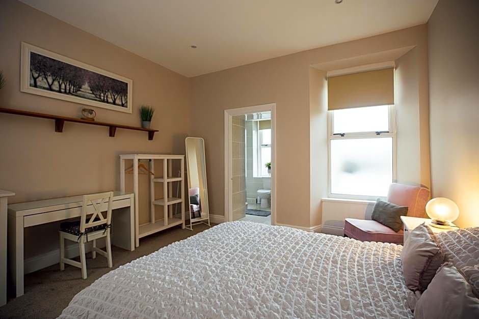 The Dolphin Hotel & Restaurant