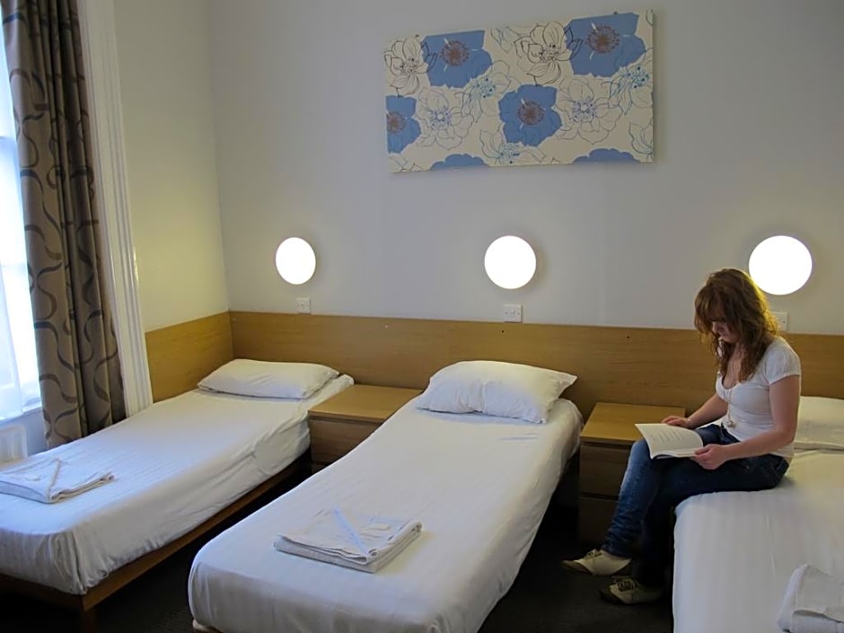Lords Hotel