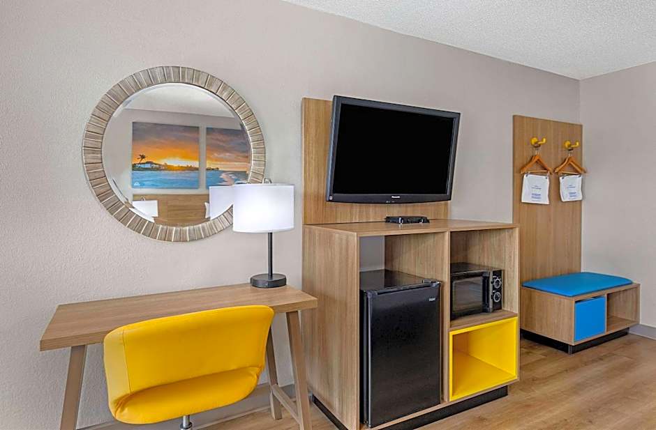 Days Inn by Wyndham St George