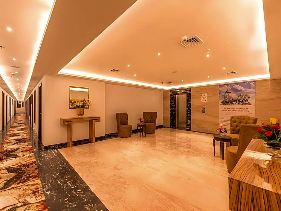 Divine Clarks Inn Suites