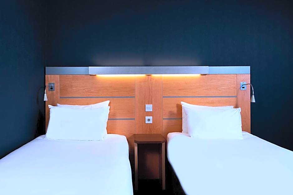Holiday Inn Express Folkestone Channel Tunnel By IHG