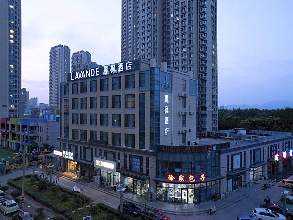 Lavande Hotel Rizhao Plaza Suning Plaza Wanda Studio