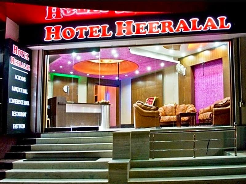  Heeralal Hotel