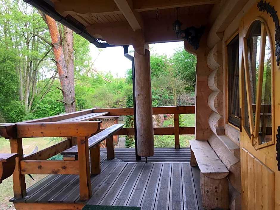 Domek z bali Tryszczyn nad Brdą