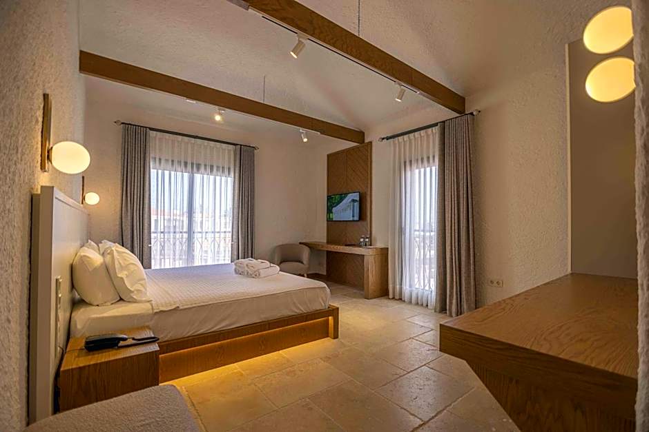 June Alaçatı Adult Only