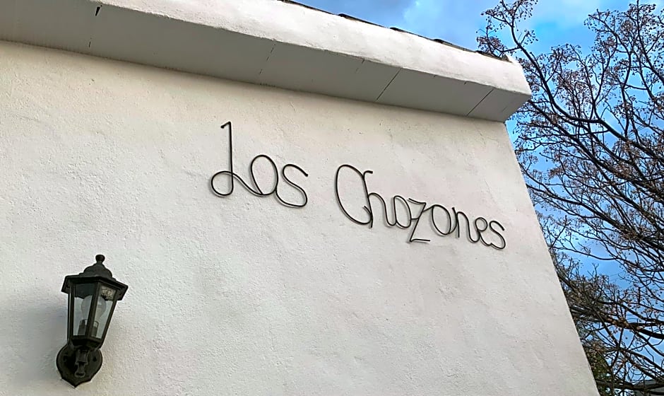 Los Chozones
