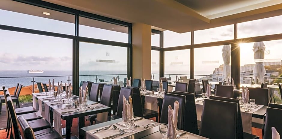 Muthu Raga Madeira Hotel