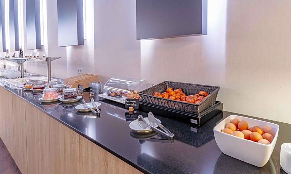 PLAZA Premium Den Haag City Center